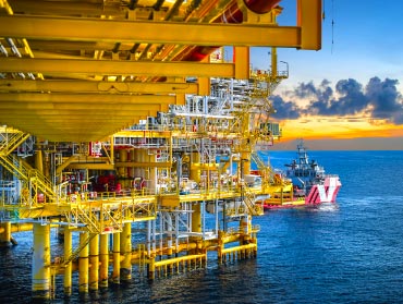 Superior Tube supplies the Oil and Gas industry with maximum corrosion resistant tubes for hostile environments.